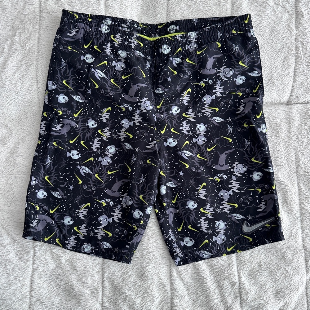 Nike Boys Sea Friends Swim Shorts M/L